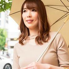 EWDX-336长身且身材拔群的白皙人妻30岁年轻的秘诀是炮友和做爱