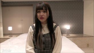 FC2-PPV-1218555 Saki 18 歲 ★ 男 ○ 美女啦！讓我在他媽的時候給我男朋友打電話！最後是 Gokkun 的陰道射精！